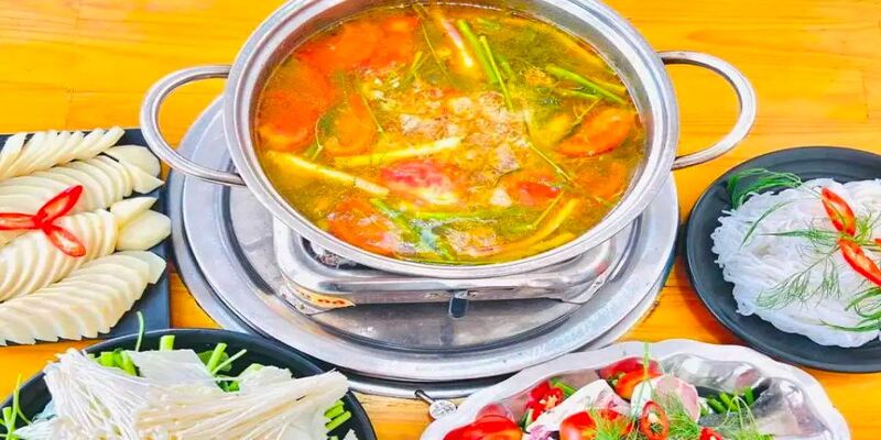 Lẩu chua cá nhám giàu đặc sản ẩm thực Kiên Giang